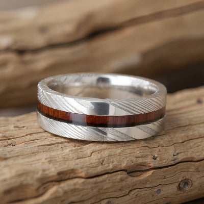 Damascus Steel + Sandalwood